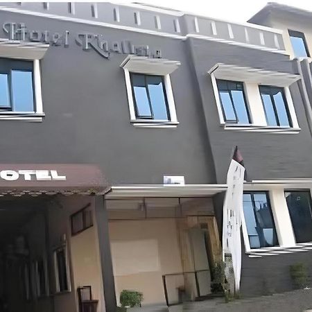Hotel Khalista Purwakarta Exterior photo