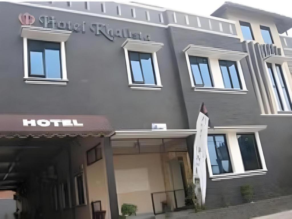 Hotel Khalista Purwakarta Exterior photo